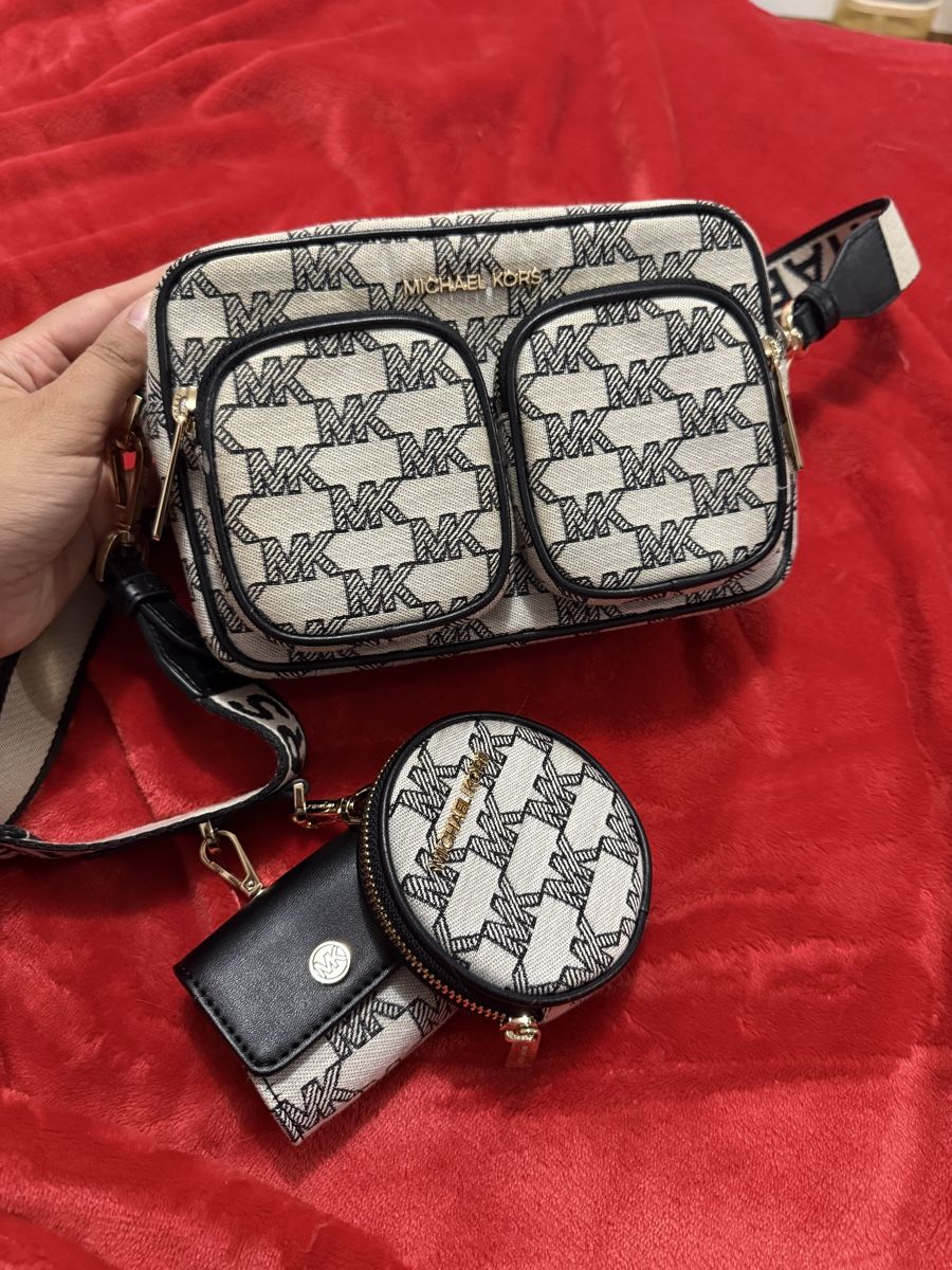 Michael Kors Taschen für Damen: Tasche Michael Kors monogramm wie neu  – Neu (gemäss Beschreibung) aus Domat/Ems von alk_hd89 1