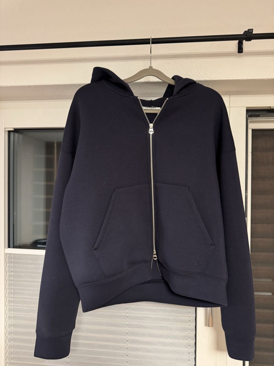 Weekday Maglioni & Felpe: Weekday Scuba Zip Hoodie – Usato da Grüningen venduto da Jimmy20 2