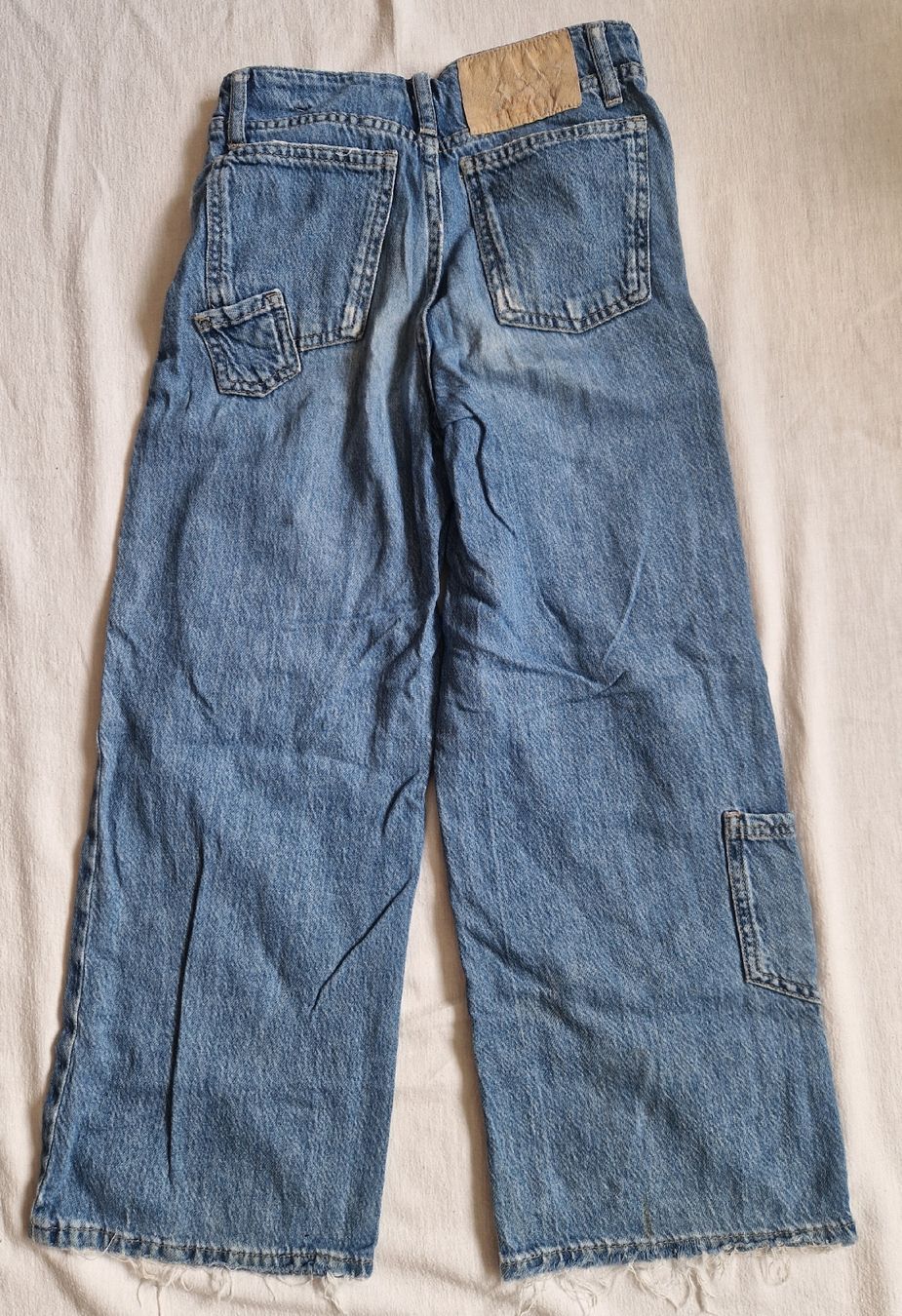 Zara Hosen: Zara Jeans Gr. 134, regulierbare Tabelle – Gebraucht aus Muri b. Bern von rol_xtf8 1