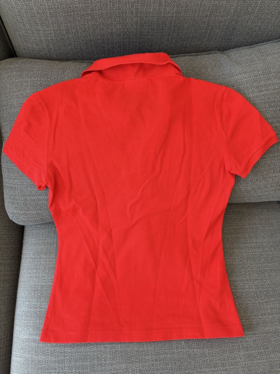 Lacoste T-Shirts: T-shirt Polo Lacoste rouge – Gebraucht aus Jongny von Rivierach 1