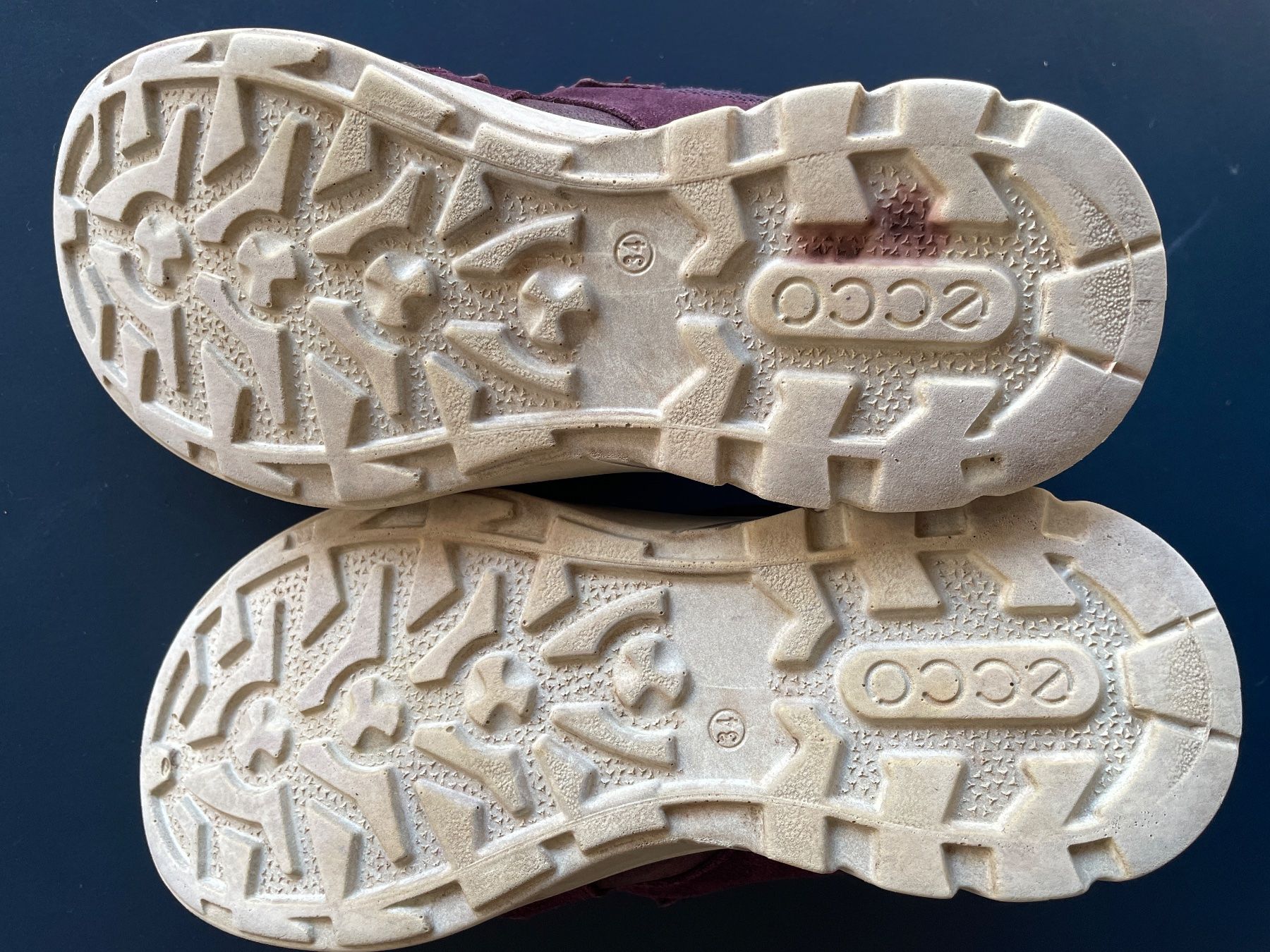 Ecco Scarpe per ragazzi: Grösse 34 Goretex Ecco Biom Halbschuhe Kinder violett – Usato da Winterthur venduto da calbecht 4