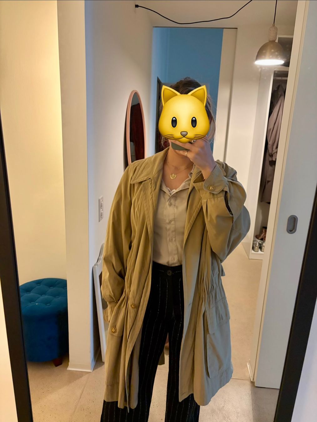 Cappotti: Vintage JOBIS Trench Coat – Usato da Zürich venduto da alg_qd2y