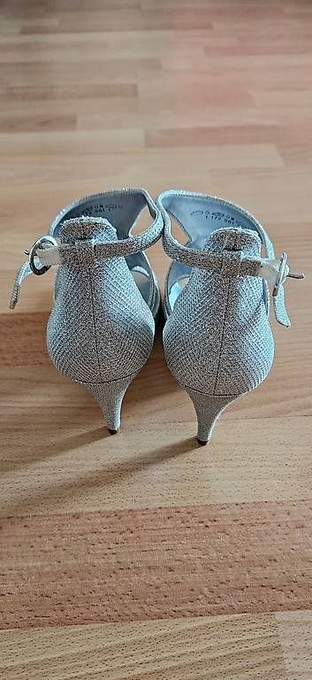 Scarpe da donna: High Heels Marke CATWALK – Usato da Murgenthal venduto da 18-Fcb-93 2