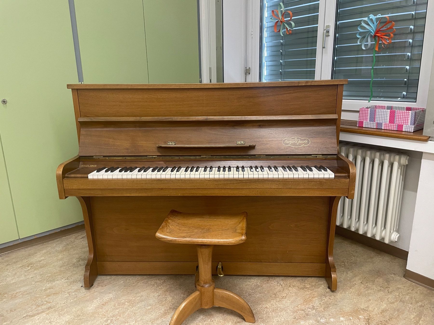 Burger & Jacobi Instruments de musique: Klavier – D'occasion à Gossau ZH par lar_2npx