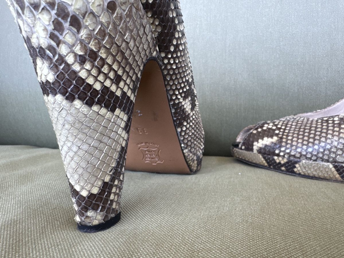 Tommy Hilfiger Scarpe da donna: HILFIGER Python Snakeskin Leather Heels - Size 39 - Chic! – Usato da Berneck venduto da E_ZLK 2