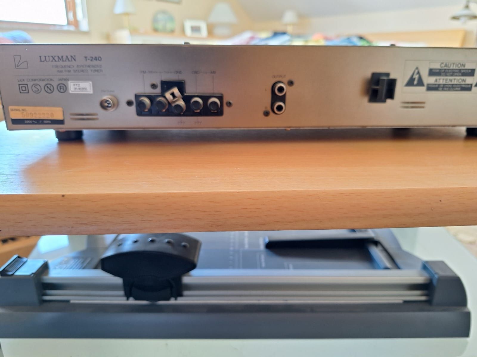 Luxman Radios: Luxman T-240 Tuner – D'occasion à Köniz par cbusch 1