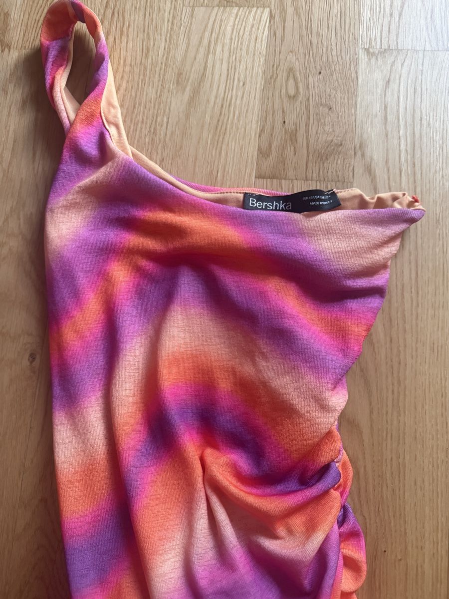 Bershka Vestiti: Bershka Sommerkleid – Nuovo (secondo la descrizione) da Zürich venduto da Koller.S 1