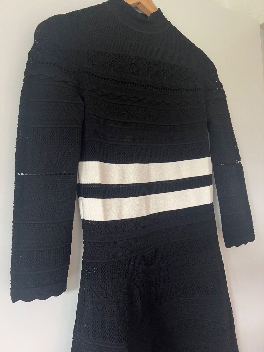 Alexander Mcqueen Robes: NEU: Alexander Mcqueen Kleid Gr. S – Neuf (Voir description) à Lachen par mar_ox 1