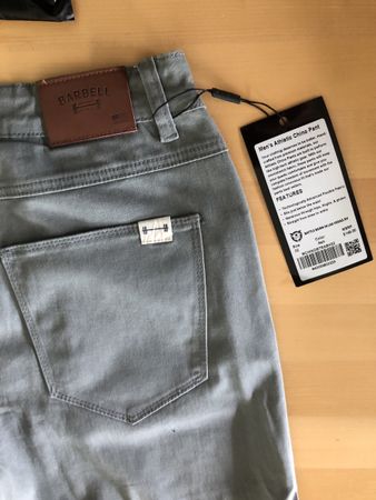 Barbell - Men's USA - Athl Chino Hose - US Size 32 - NEU