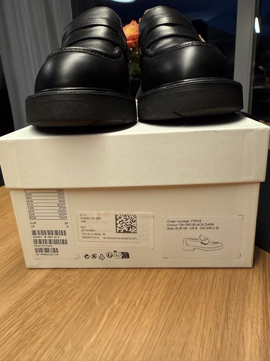 Cos Scarpe da donna: Moccasin COS size 39 black – Usato da Walchwil venduto da Luxury_wardrobe 1
