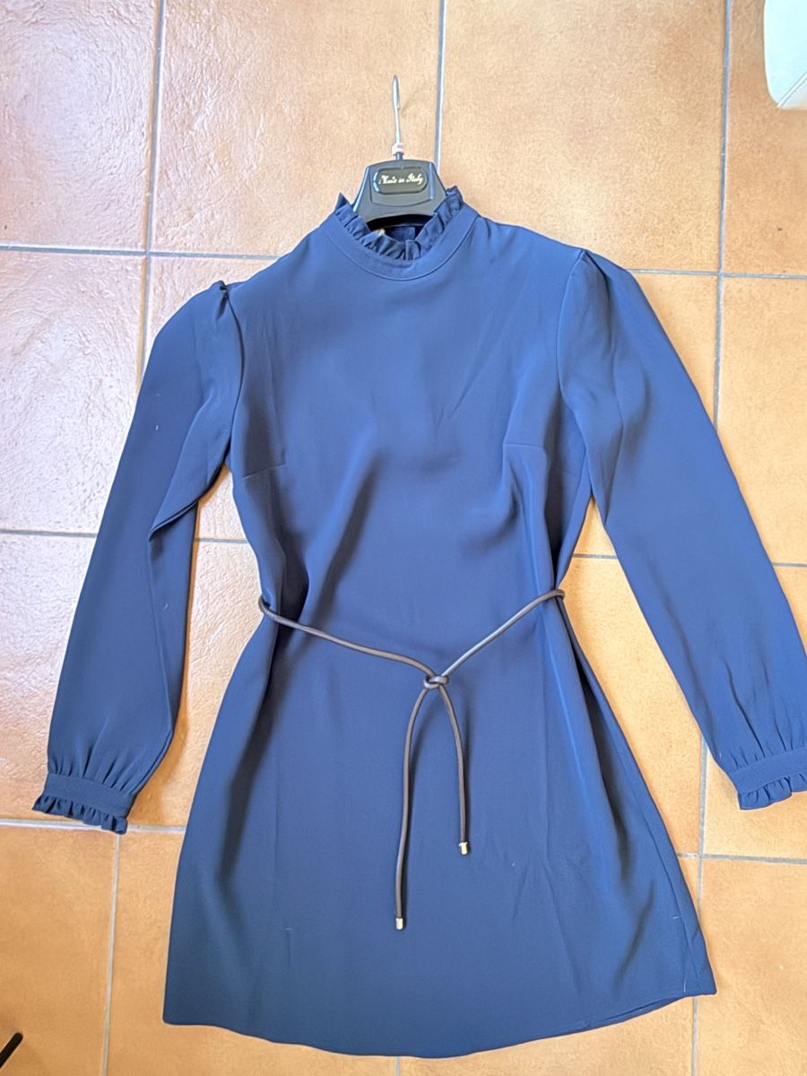La Redoute Vestiti: Abito primaverile 💫 – Nuovo (secondo la descrizione) da Bellinzona venduto da bul_mvy5