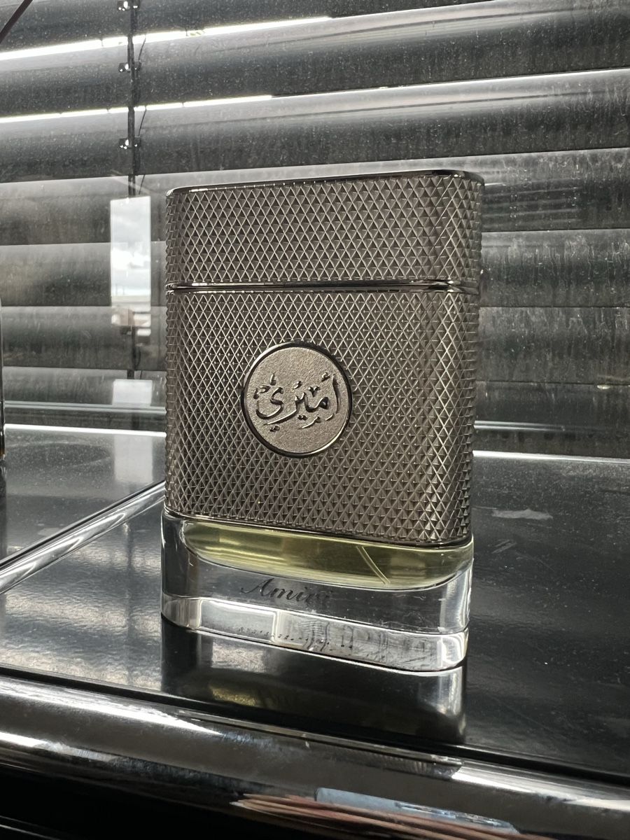 Profumi & Eau de Toilette: Arabian Oud - Amiri – Nuovo (secondo la descrizione) da Basel venduto da eljias1311 1
