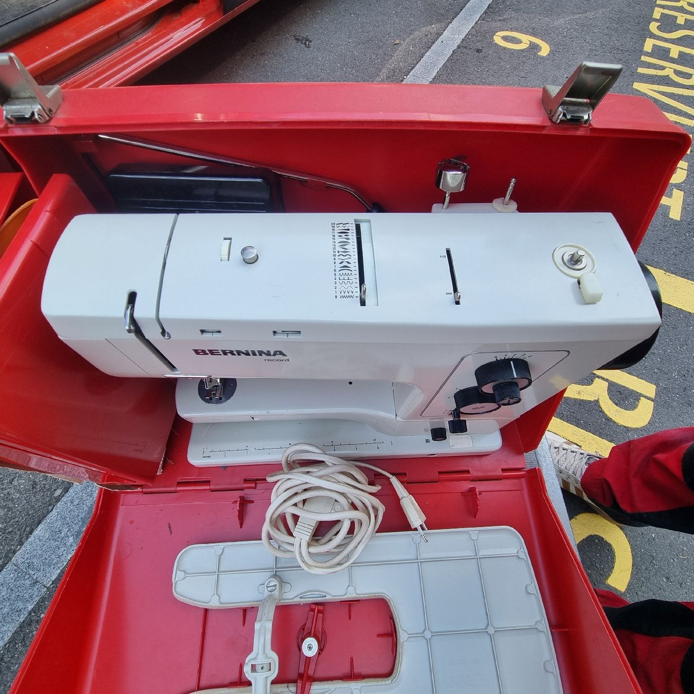 Bernina Machines à coudre: Bernina 830 Rekord  – D'occasion à Bern par angryandy1987 2