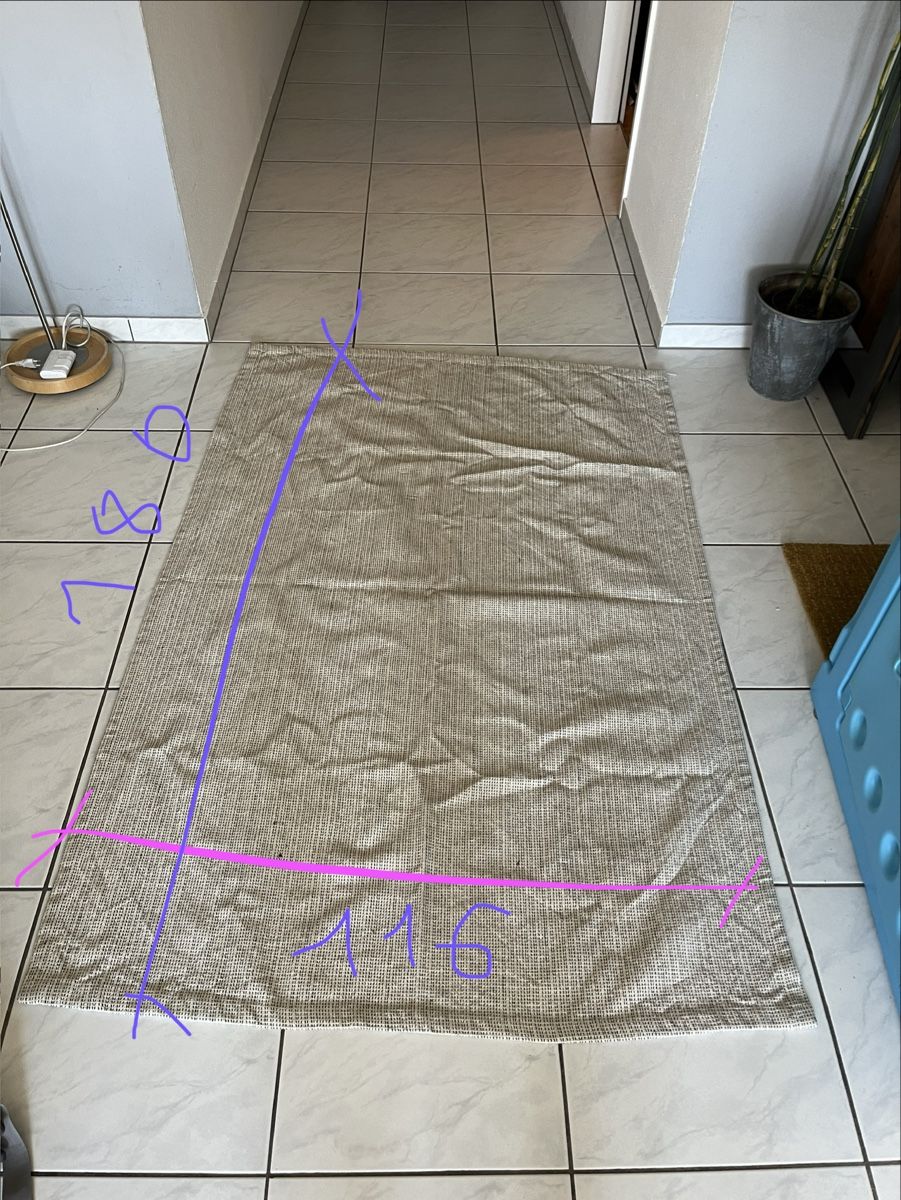 Teppiche: Tapis fin blanc crème et noir  – Gebraucht aus Zug von lau_xy8s 1