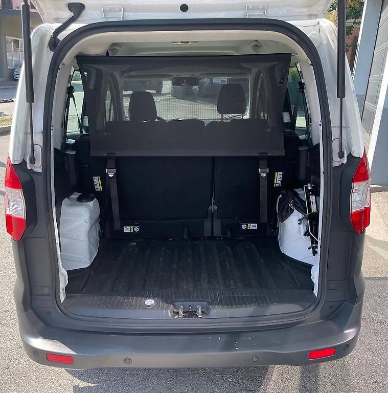 Veicoli commerciali: Ford Transit Courier 1.5 TDCi – Usato da Balerna venduto da exp_55ly 4
