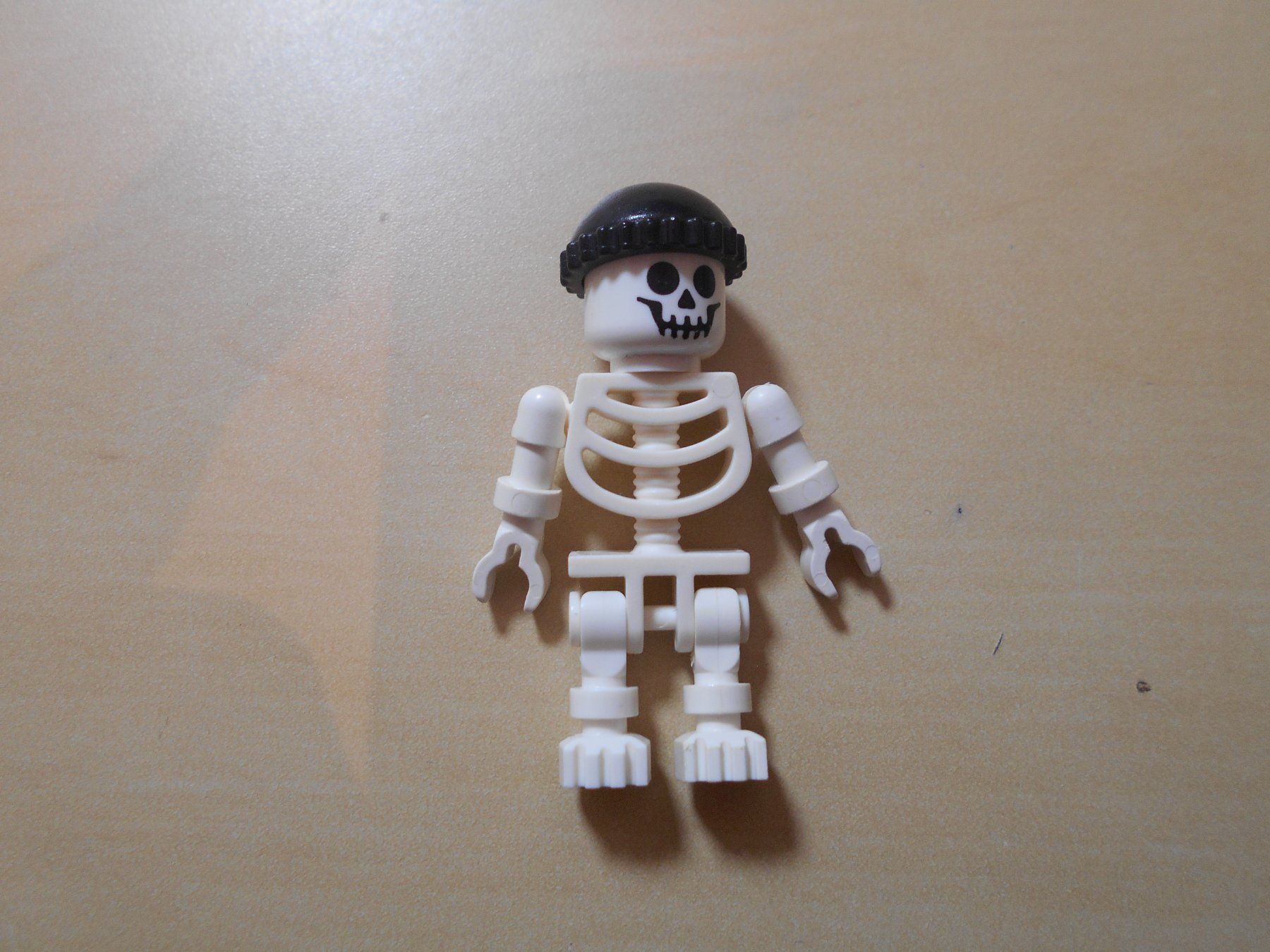 Lego Kit di costruzioni: LEGO Figur Skelett  ( 043 ) – Usato da Niederuzwil venduto da hexli_66