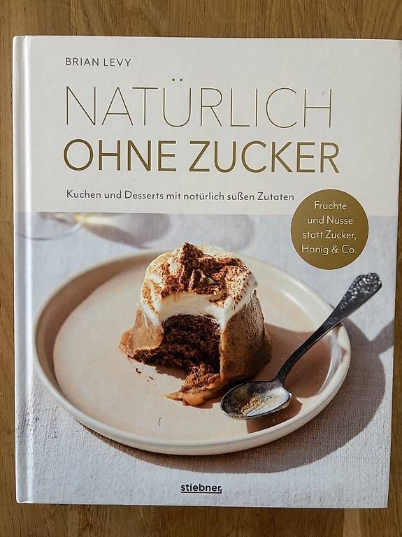Libri: Natürlich ohne Zucker  – Usato da Detligen venduto da lor_gw8v