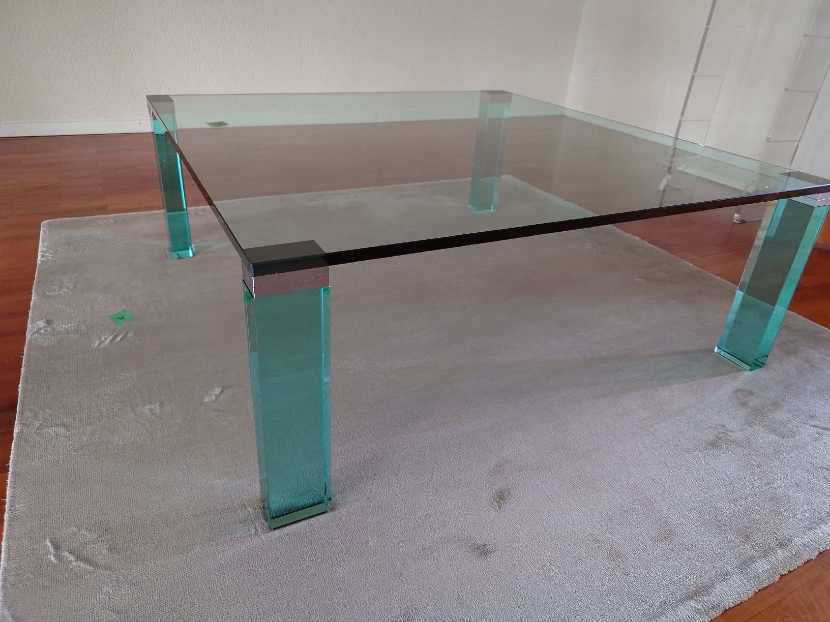 Tische: Glas Couchtisch Wohnzimmertisch Designerstück – Neu (gemäss Beschreibung) aus St. Gallen von Second-Life 1