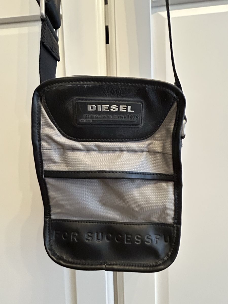 Borse: DIESEL Umhängetasche – Usato da Zürich venduto da dav_dx9c 1