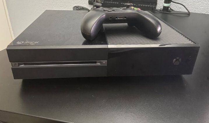 Defekte Xbox ONE (Defekt) in Niederurnen für CHF 8.5 – mit Lieferung ...