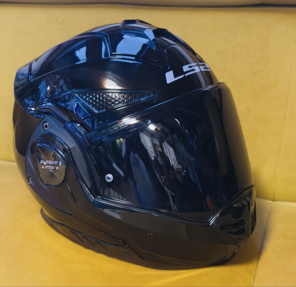 Caschi & visiere: LS2 Advant-X Motorcycle Helmet Black Size L  – Nuovo (secondo la descrizione) da Auw venduto da Anndull 2