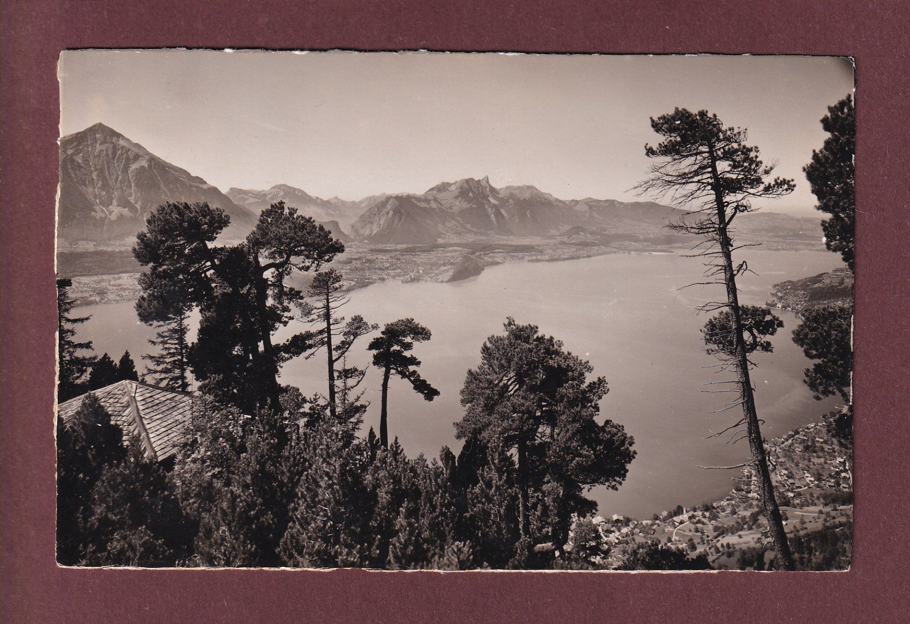 Cartoline postali: BEATENBERG - Waldbrand - 1946 – Usato da Pully venduto da nicecards