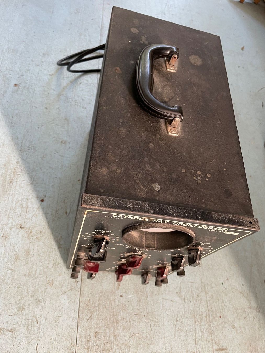 Messen: Cathode- Ray Oscillograph, antik – Gebraucht aus Bern von  1