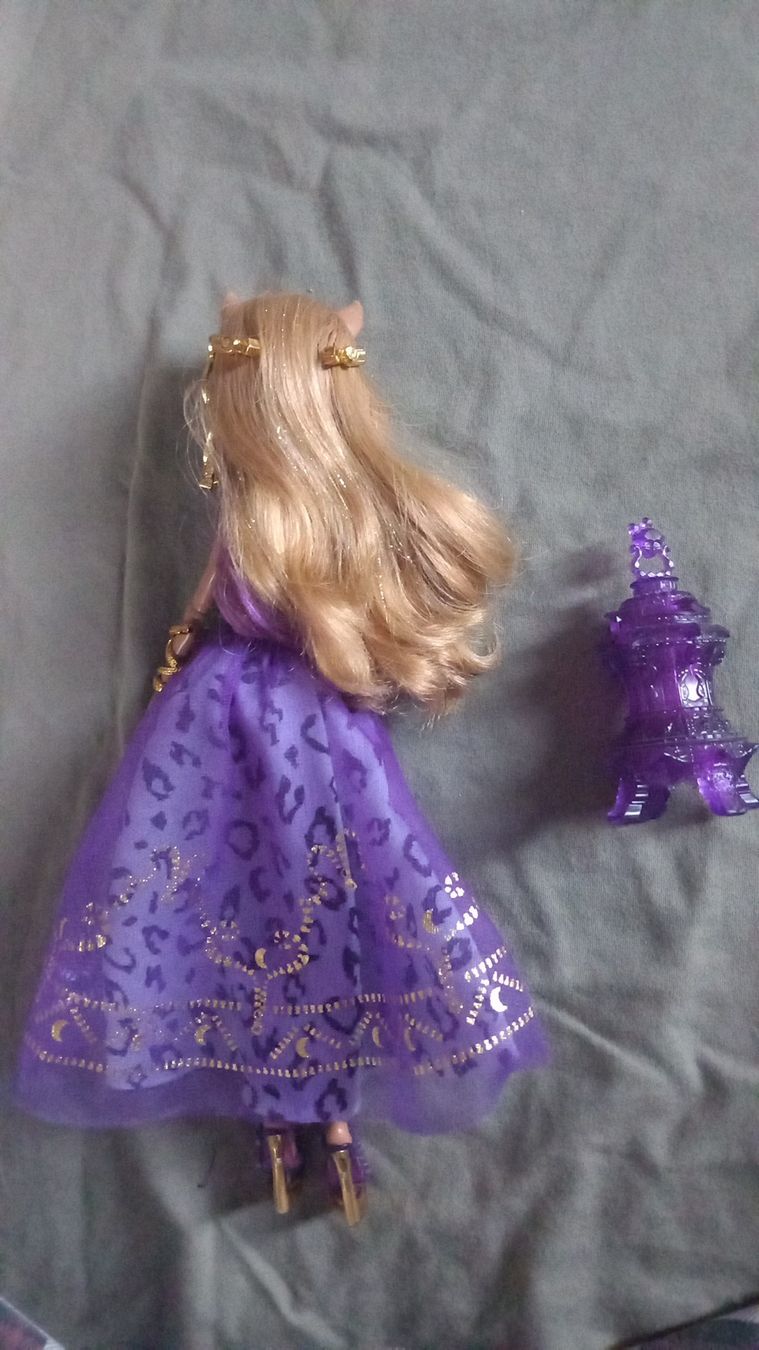 Poupées: Monster High Clawdeen 13 Wishes – D'occasion à Bex par aud_cy2l 1