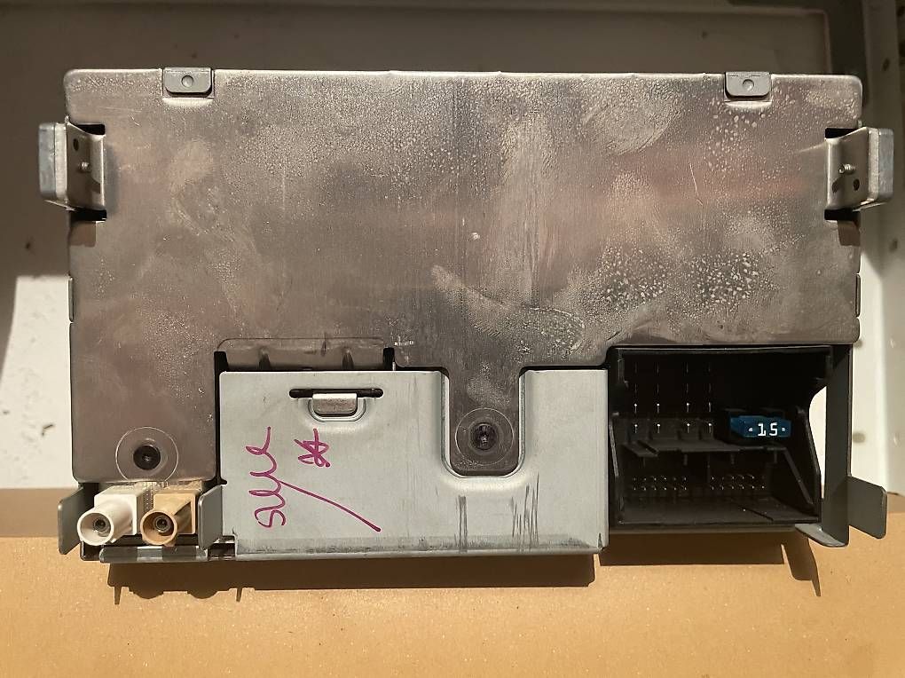 Radio: VW Radio Original  – Usato da Oberentfelden venduto da Jova73 2