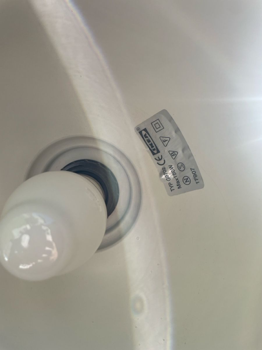 Ikea Lampes: Stehlampe, Ikea, dimmbar – D'occasion à Holderbank AG par Hallo104 1