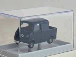 GB2- Brekina GO GO Mobil Pick up dunkel blau