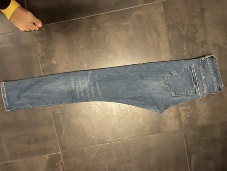 H&M Blue jeans gr 29, skynny fit Super Zustand