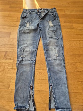 Coole SilSilk Jeans mit Reisverschluss, Grösse M,