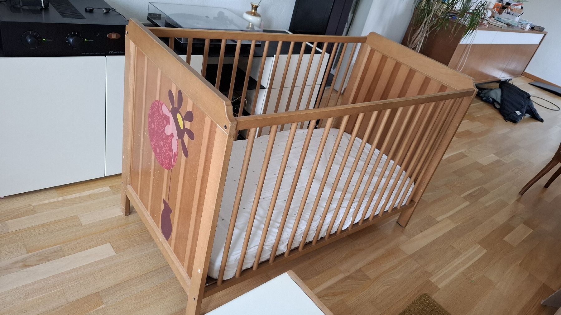 Ikea Letti: Kinderbett mit Matratze und Bettwäsche – Usato da Dietikon venduto da Lebener1