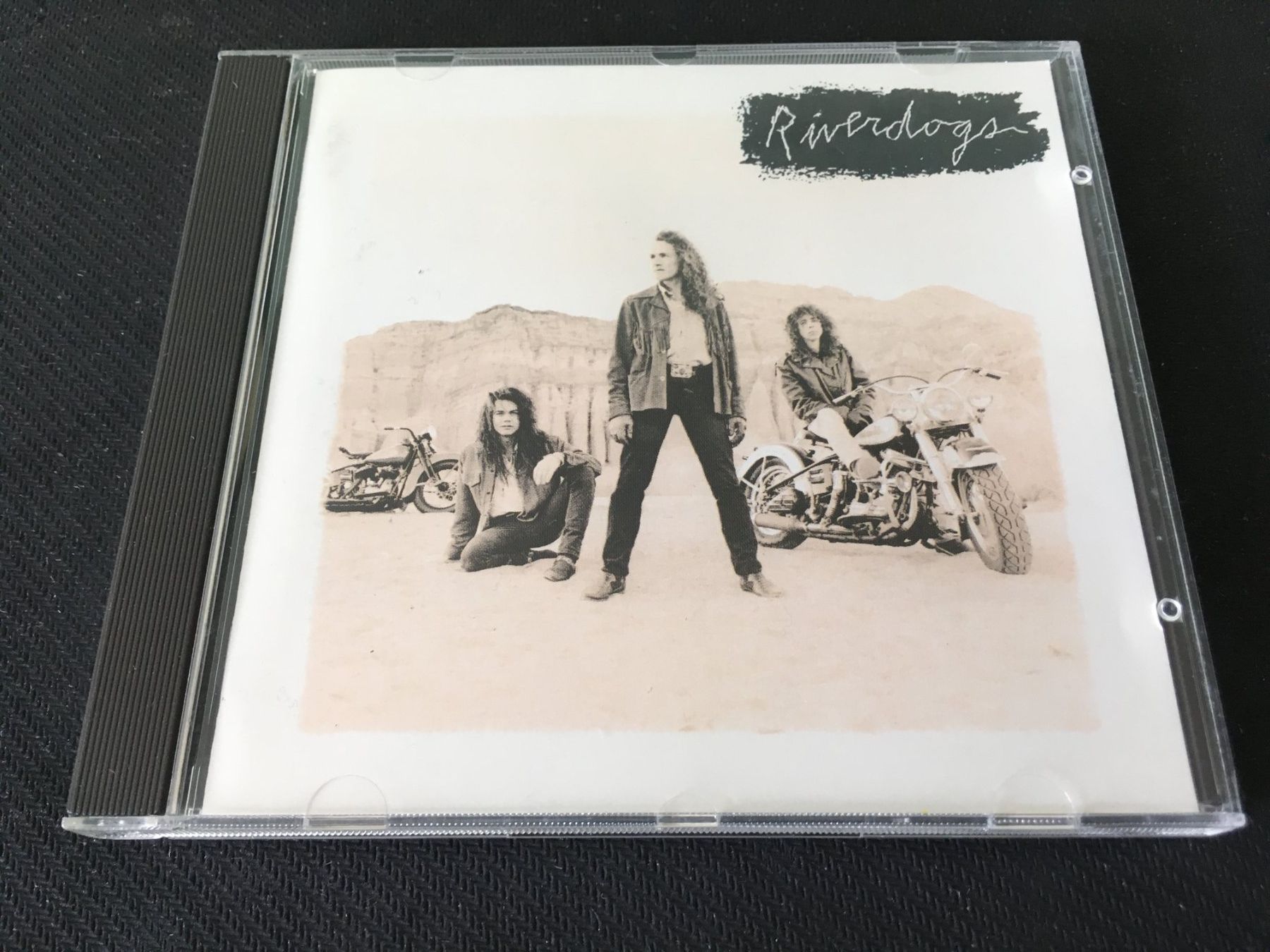 CD: Riverdogs - Riverdogs -CD- – Usato da St.Gallen venduto da MedienJoe