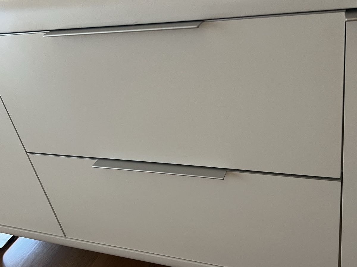 TV Möbel: White Sideboard 2 Drawers 2 Doors, Scandinavian style – Gebraucht aus Wädenswil von puh_n8wy 1