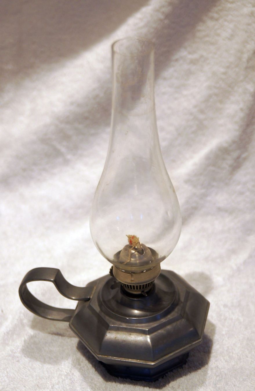 Lampade: Oel Lampe Zinn – Usato da Biberist venduto da Peter1948