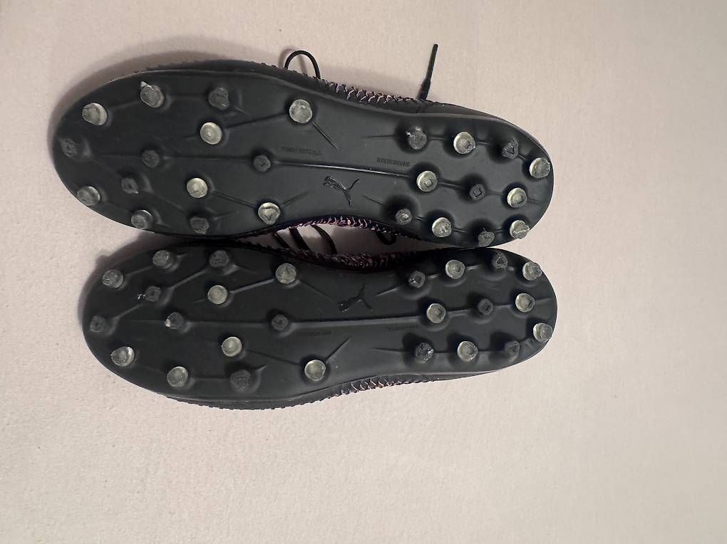 Scarpe per ragazzi: Fussball schule Puma 38,5 – Usato da Fürigen venduto da Dkneu 4