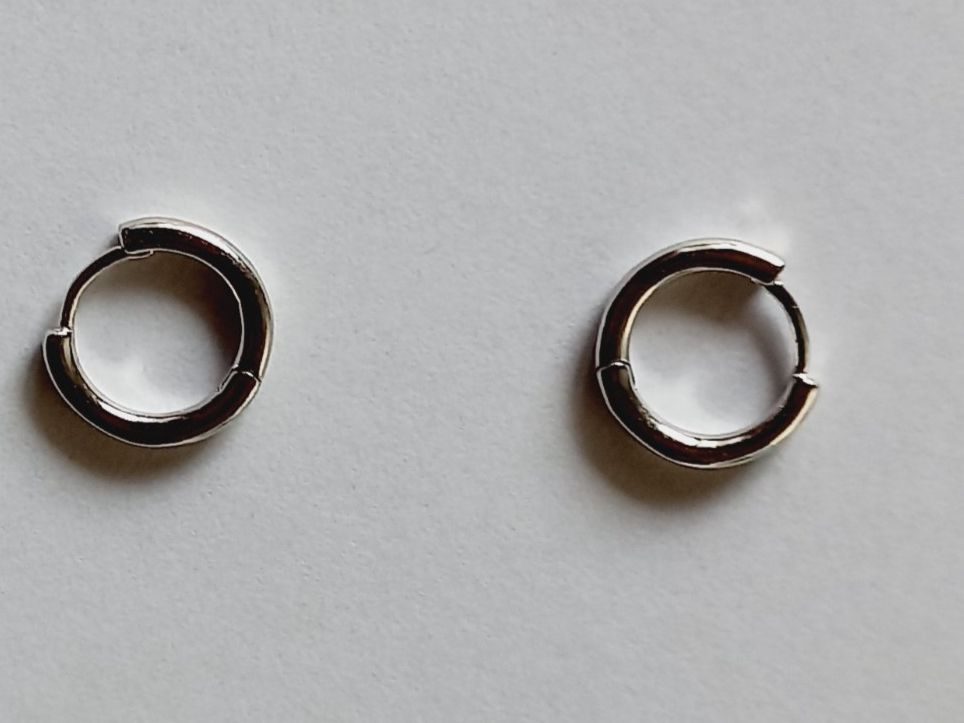 Orecchini pendenti & Orecchini a lobo: 2 Creolen Ohrhänger 925  Silber  0.6g – Nuovo e nell'imballaggio originale da Winistorf venduto da acreativ4