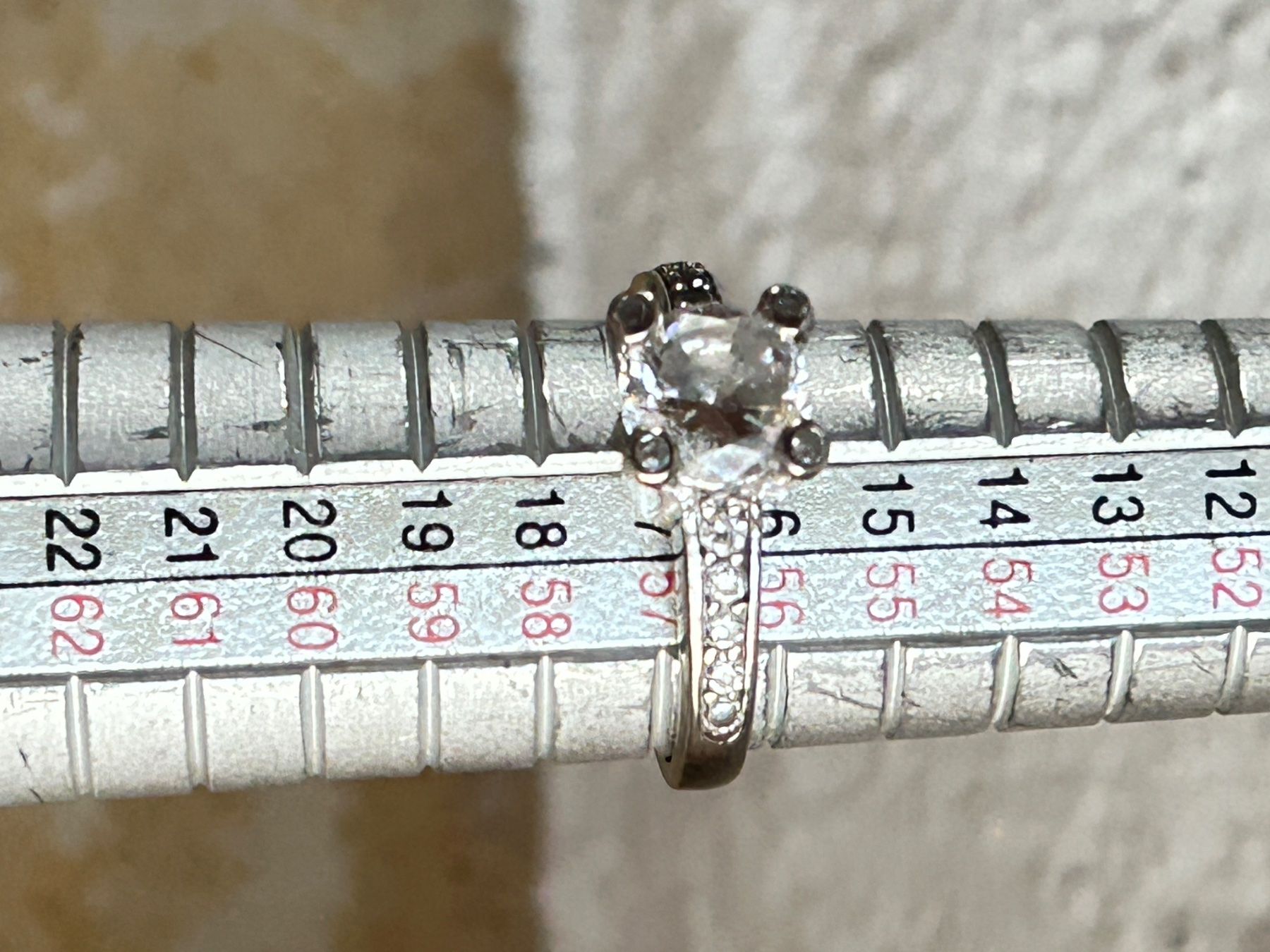 Anelli: Eleganter Silberring mit Zirkonia, Grösse 57 – Usato da Basel venduto da bellespirit 7
