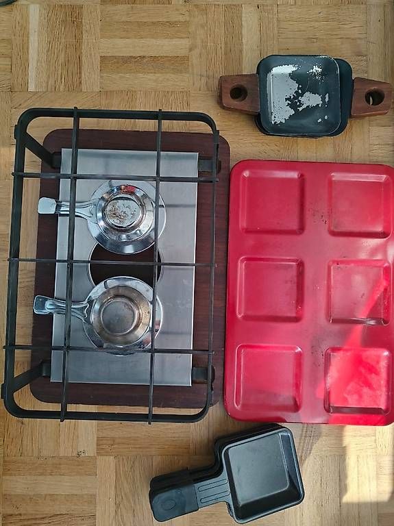 Set di piatti: Set Raclette vintage – Usato da Genève venduto da FadiF 2