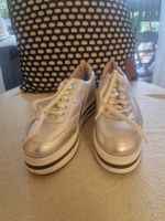 Alba Moda Silberne Plateau-Sneaker Grösse 40 Sommer Laufen
