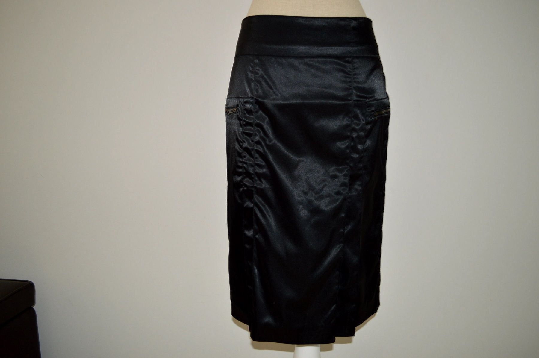 H&M Gonne: H&M Jupe schwarz Gr. 36 – Usato da Aarau venduto da Obdulia