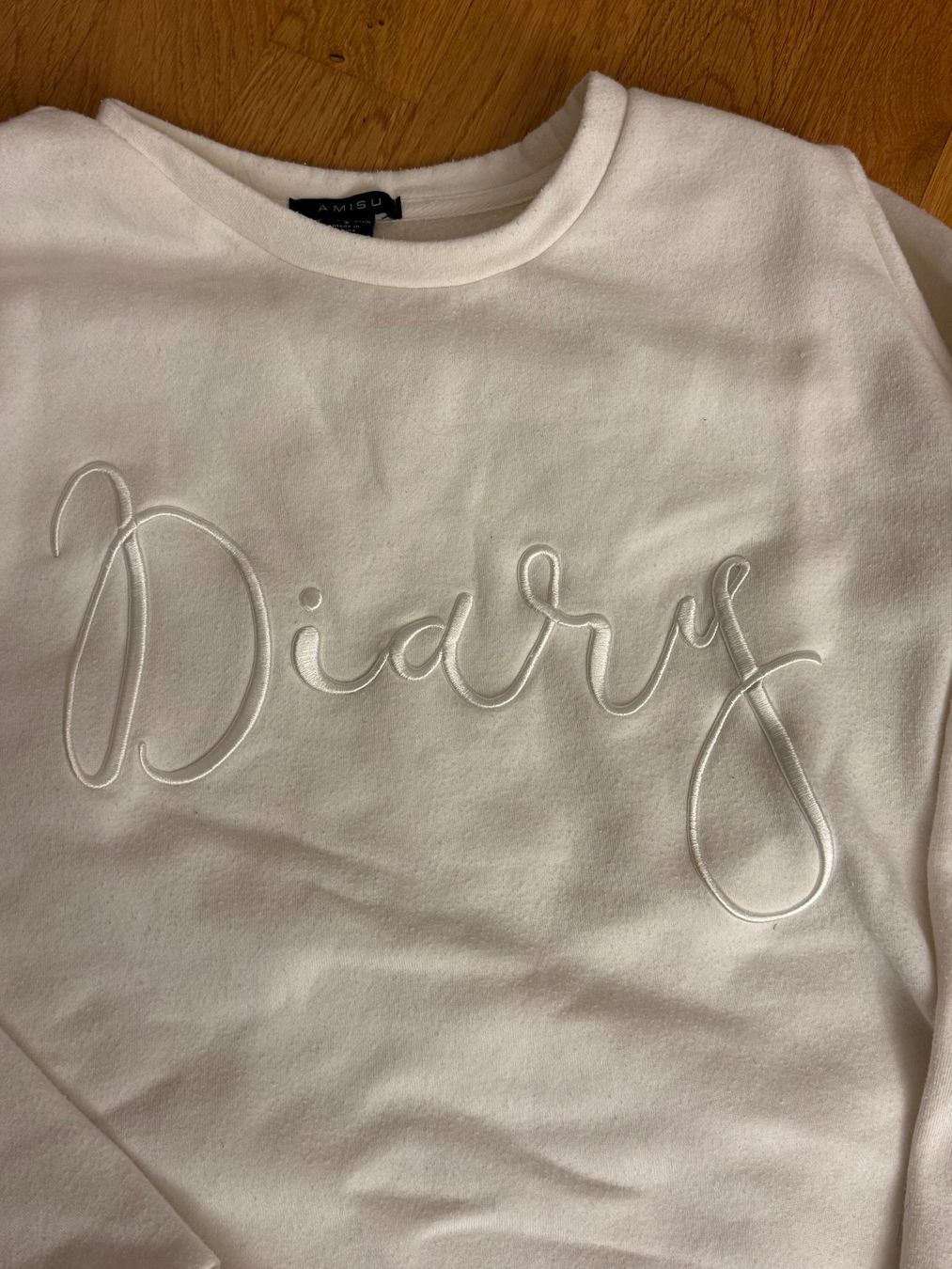 Maglioni & Felpe: Weisser AMISU Sweater "Diary" Gr. S – Usato da Davos Wolfgang venduto da glo_6dm2 1