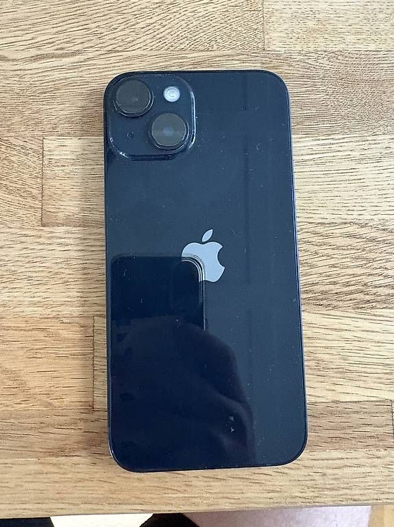 Portables: iPhone 14 128 GB schwarz  – D'occasion à St. Gallen par chr_83 1
