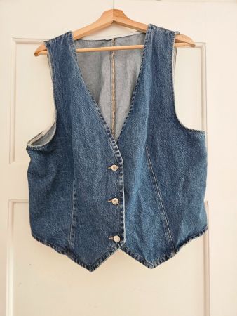 Coole Jeansweste, Gr. XL - perfekt für den Sommer!
