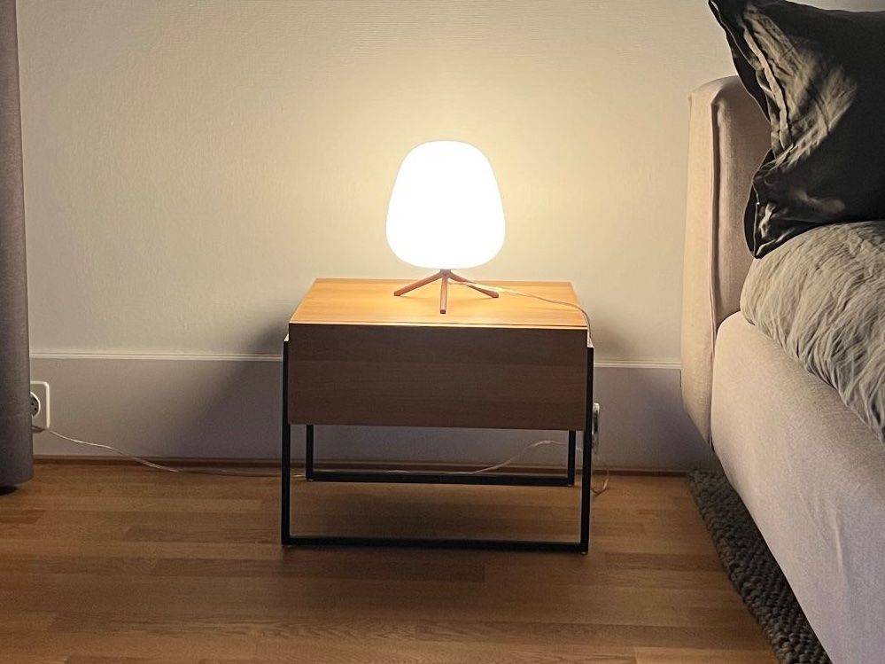 Comodini: Zeitlos schöner Designer-Nachttisch mit Schublade – Usato da Zürich venduto da mar_98ft 3