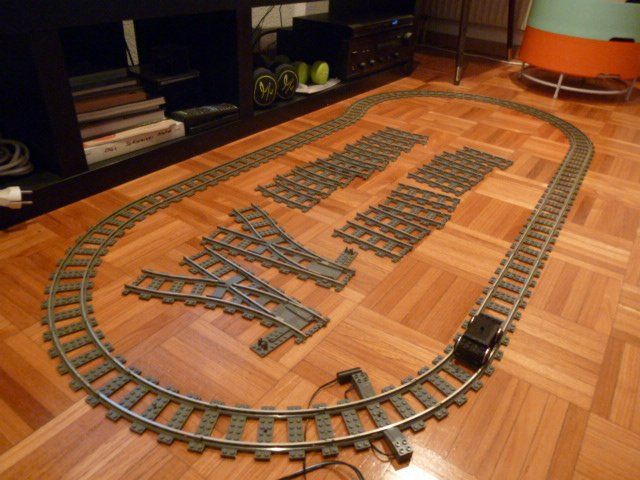 Lego Jouets: Lego Elektrische-Eisenbahn – D'occasion à Diepoldsau par ehrlich72 4
