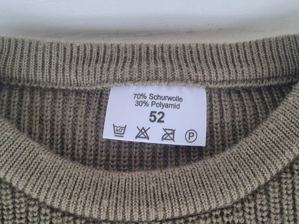 Armée suisse Uniformes: Instruktor Pullover / CH Armee / Grösse 52 / JG 2001 – Neuf (Voir description) à Safenwil par TOMLUK 2