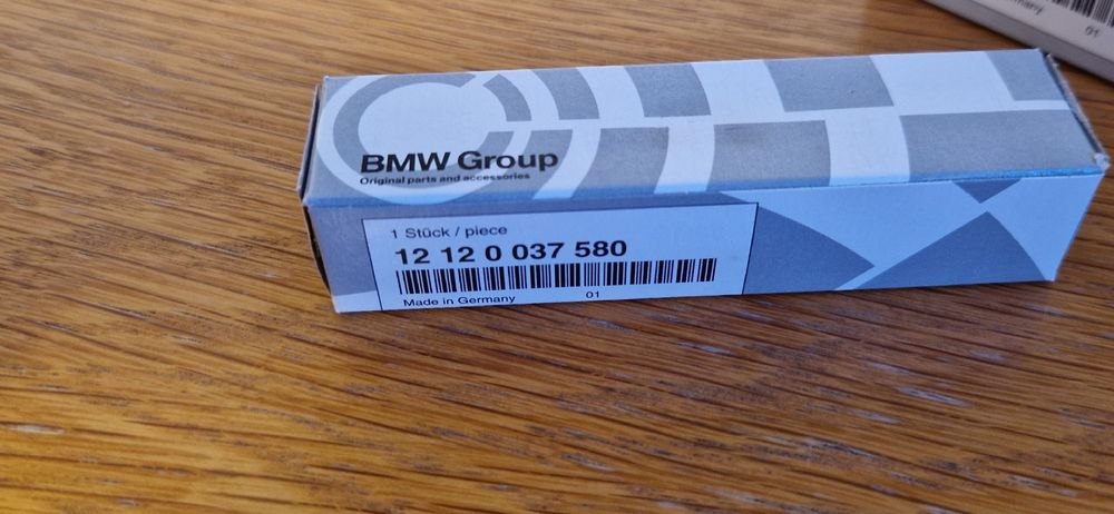 BMW Toutes les pièces auto: 6x Zündkerzen BMW. 12120037580 – Neuf avec emballage d'origine à Bülach par KIM.UA